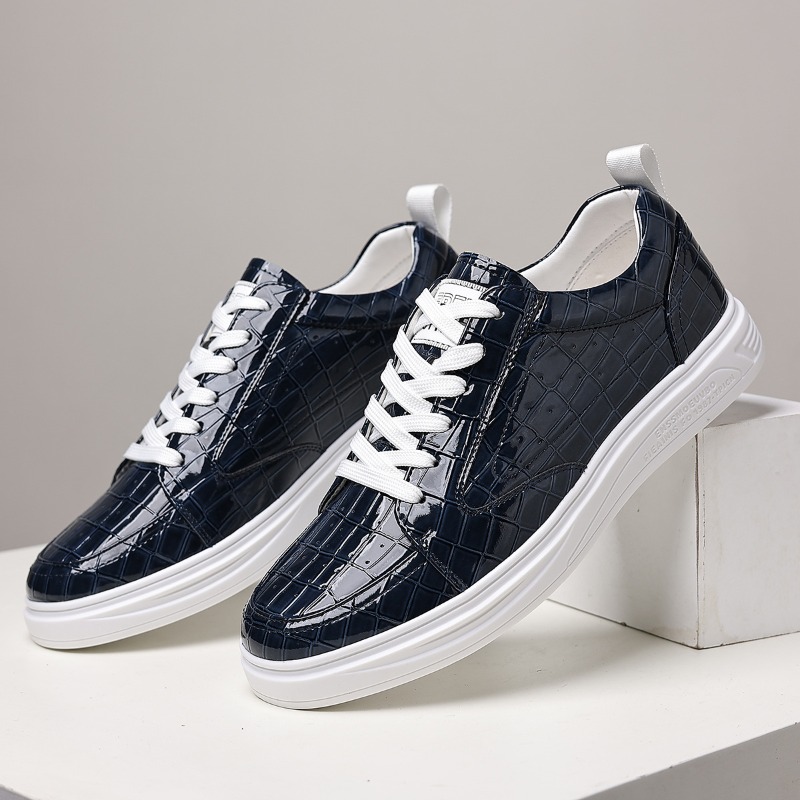 Sneaker Career - クラシックなメンズローカットスケートシューズ、レザー、レースアップ、プラットフォーム、厚底、カジュアル、普段履き、快適、滑り止め、メンズファッションスニーカー