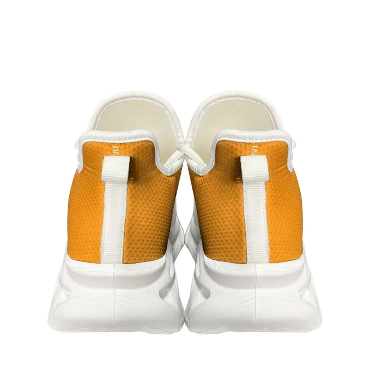 2023 アイラブインドデザインスニーカー女性の快適なレース - Sneaker Career のレビューと価格